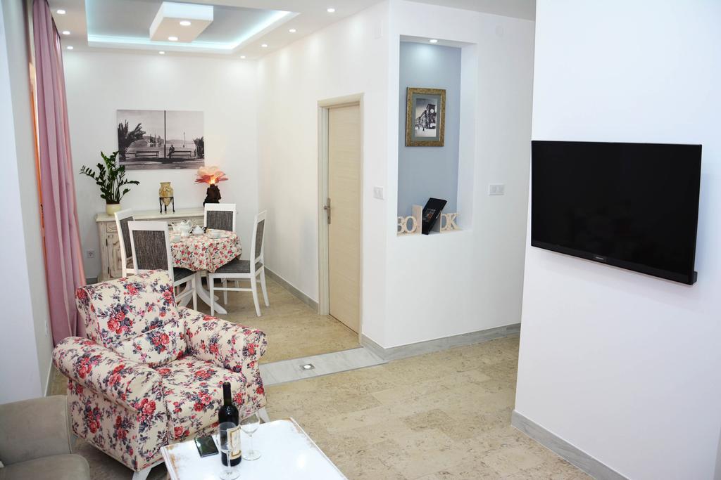 Wukovic Apartments Tivat Exterior foto