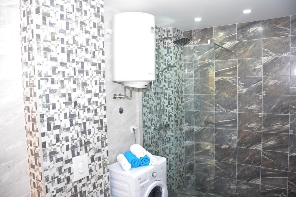 Wukovic Apartments Tivat Exterior foto