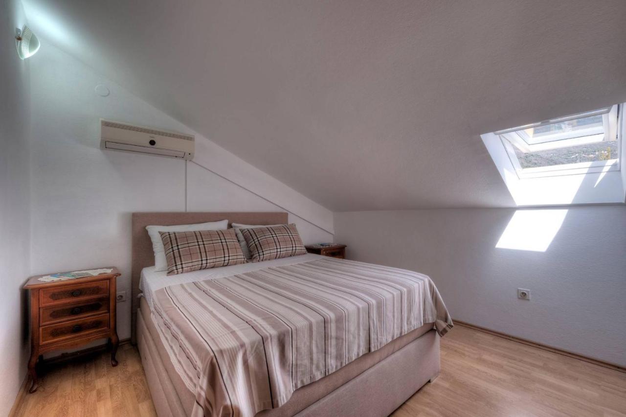 Wukovic Apartments Tivat Exterior foto